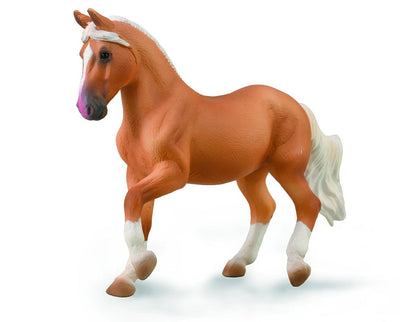 Breyer Paso Fino Mare Palomino