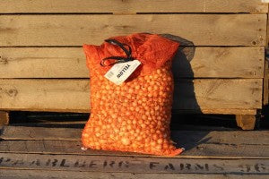 Dutch Valley Growers Bulk Yellow Onion Sets  0.87 in. 32 lbs (32 lbs)